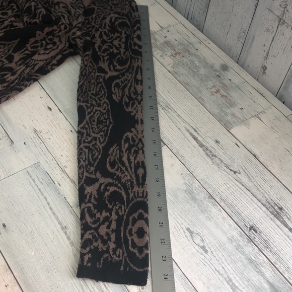 Soft Surroundings Asymmetrical Filigree Topper Sweater Medium - Picture 8 of 8